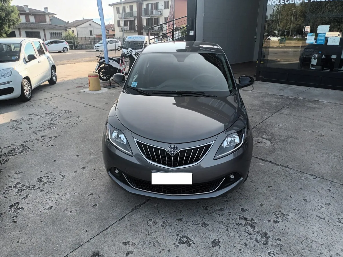 LANCIA YPSILON 1.0 FIREFLY 5 PORTE S&S HYBRID PLATINO