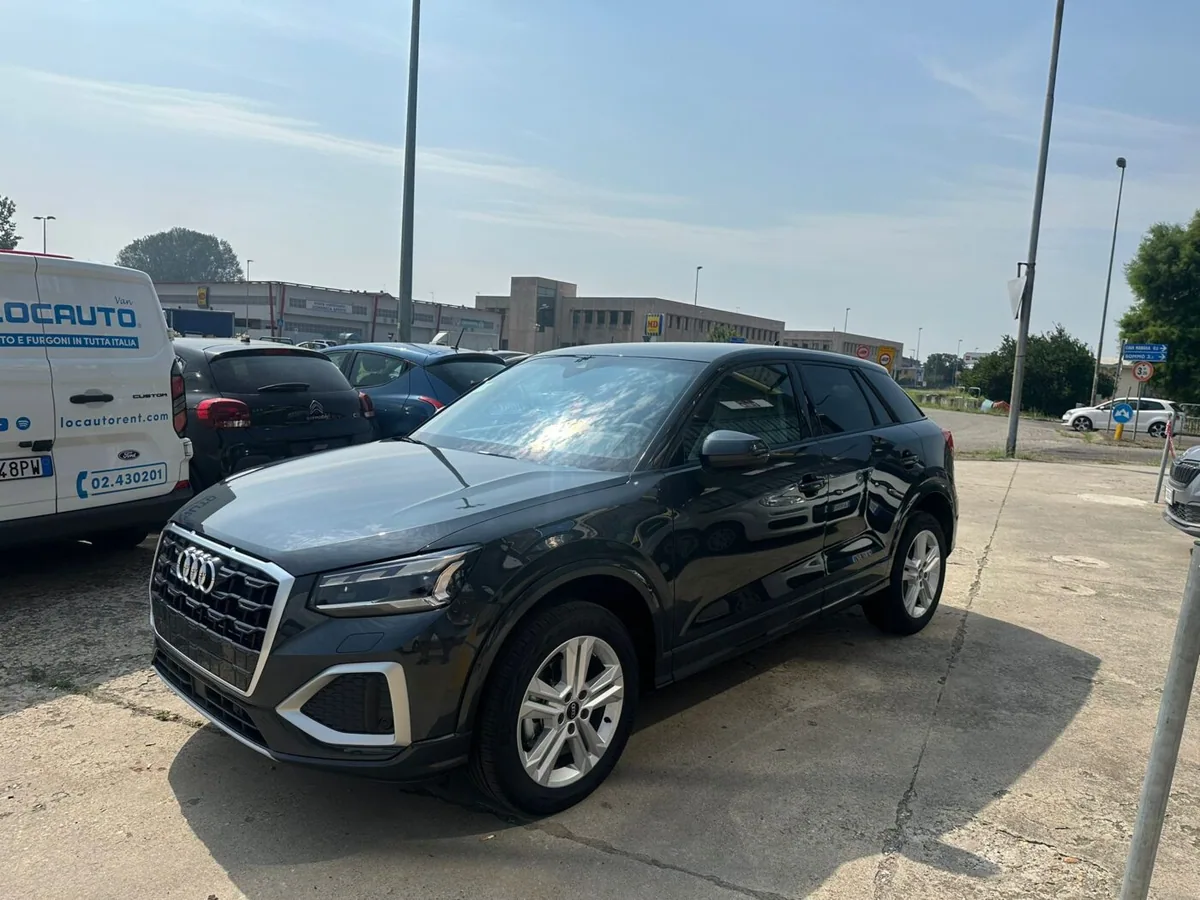Audi Q2 35 1.5 tfsi Business Advanced s-tronic