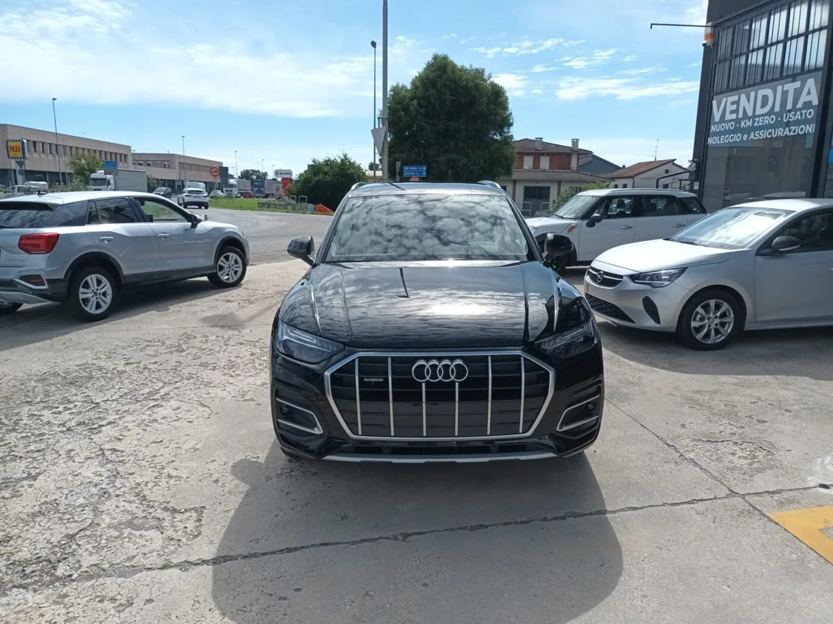 Audi Q5 40 tdi mhev 12V Business Advanced quattro s-tronic