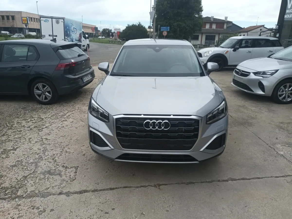 Audi Q2 35 1.5 tfsi Business Advanced s-tronic