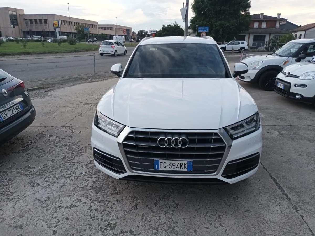 Audi  Q5 40 2.0 tdi Sport SLINE quattro 190cv s-tronic